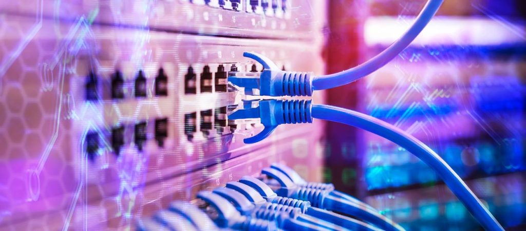كيف يمكن لإدارة تقنية المعلومات والاتصالات أن تعوض المؤسسة عن تكاليفها دليل المدير التنفيذي للمعلومات